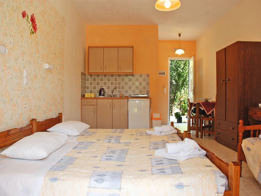 Emilia Apartments Trapezaki  Buitenkant foto