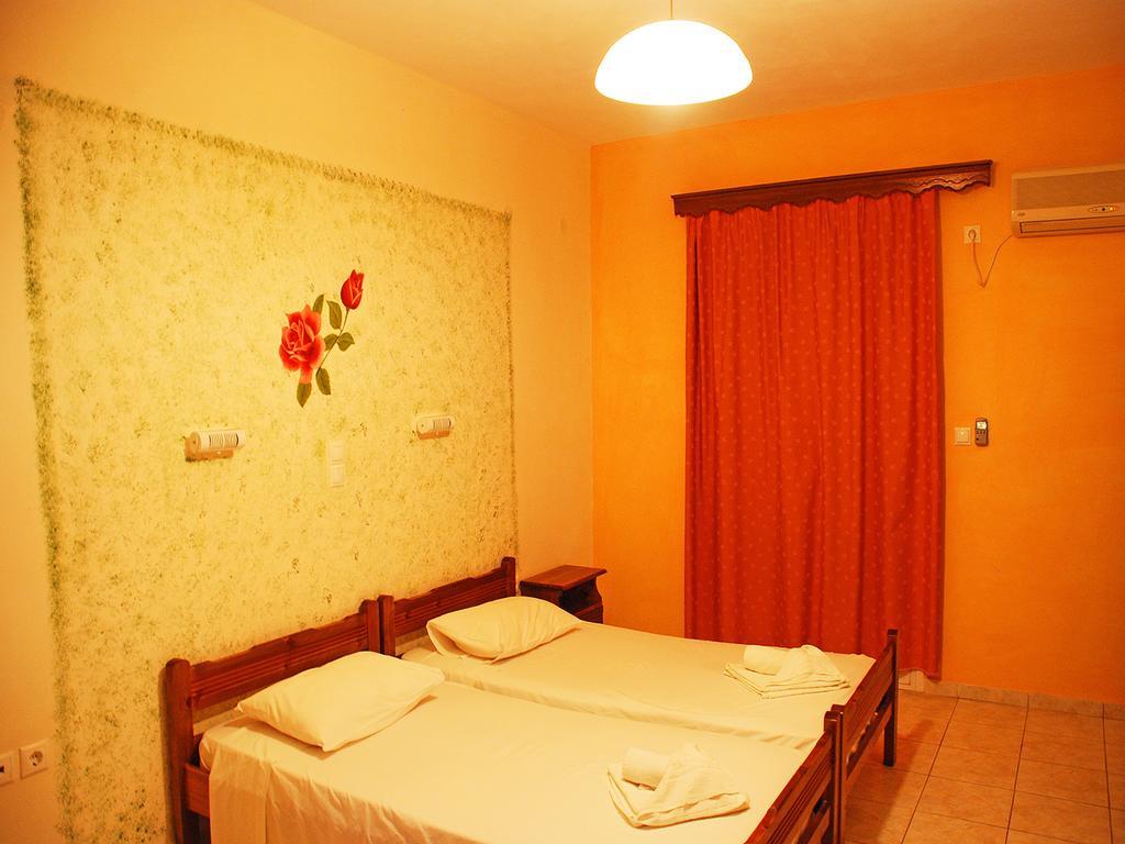 Emilia Apartments Trapezaki  Kamer foto